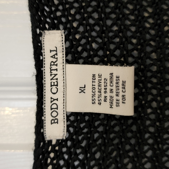 Super Cute Body Central sweater - Picture 3 of 4